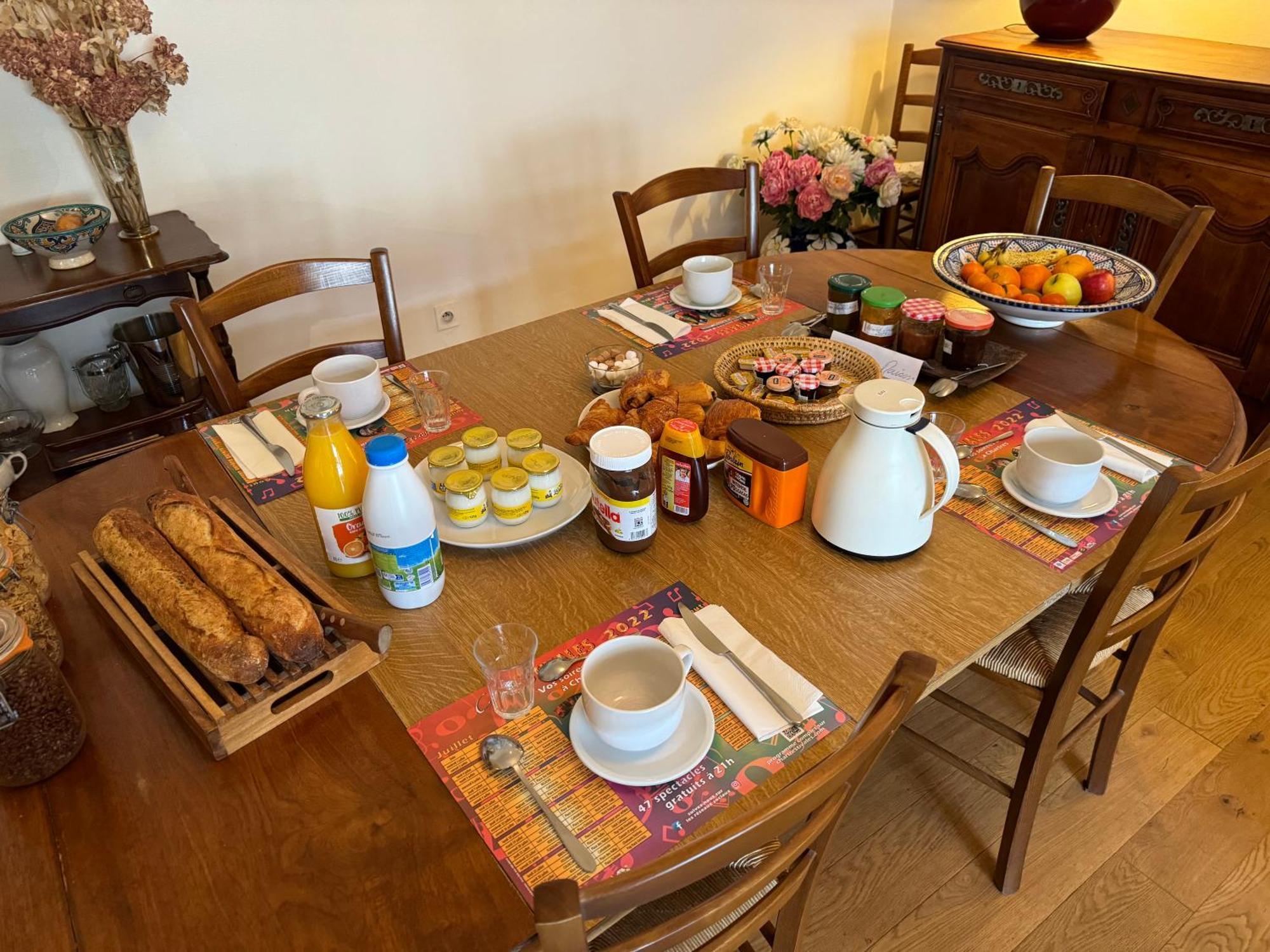 Bed and Breakfast Les Crepinieres Chartres Exterior foto